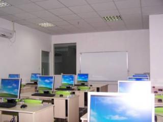 上海桓文教育信息咨詢師生風(fēng)采 用專業(yè)與情懷點(diǎn)亮教育之路